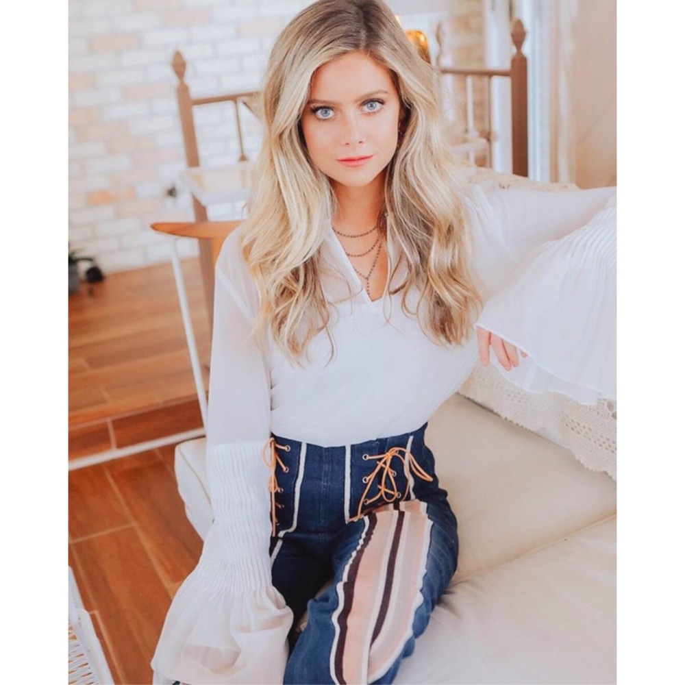 Judith March | Denim Bell Bottoms. - Picture 3 of 6